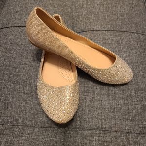 Forever sz 8.5 bedazzled flats